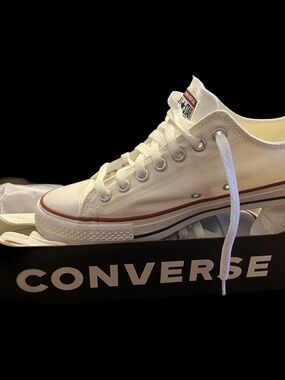 Converse Low Top Sneakers - Light Purple and White